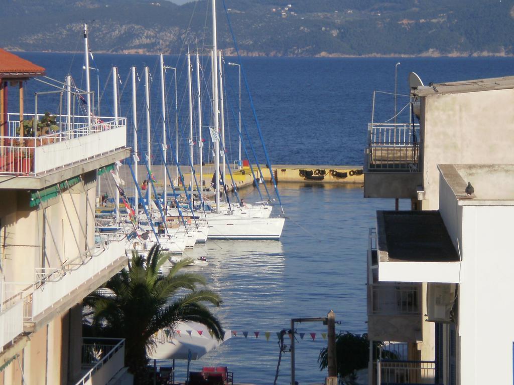 Pension Gina Methana Exterior photo