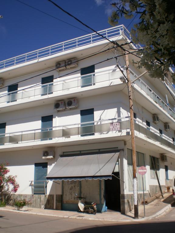 Pension Gina Methana Exterior photo